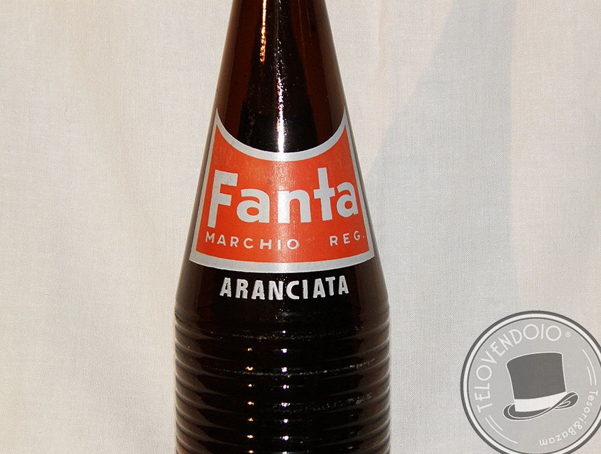 Bottiglia in vetro scuro Fanta Aranciata - TELOVENDOIO