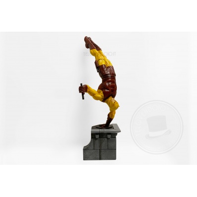 Yellow Daredevil Cold Cast Porcelain Statue Hard Hero Marvel 44 cm